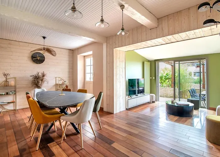 La Vesta, Et Atypique *